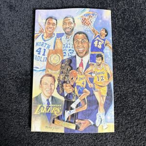 Los Angeles Lakers Vintage Media Guide 1990-1991 - Basketball Ephemera - Magic